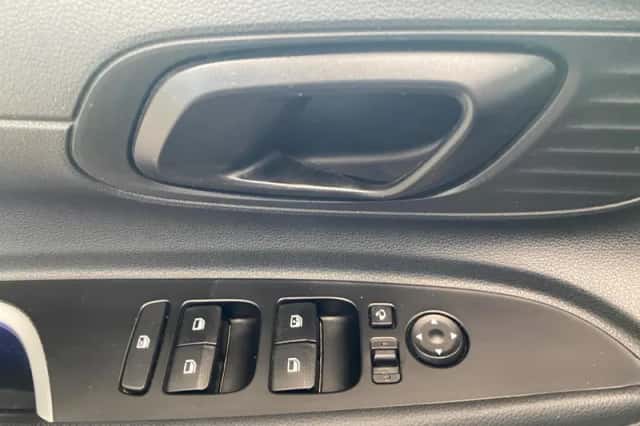 Hyundai i20 (2024) thumbnail 24