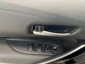 Toyota Corolla (2021) thumbnail 11
