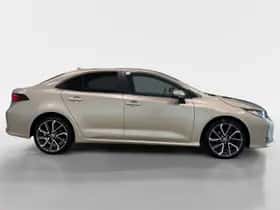 Toyota Corolla (2021) thumbnail 4