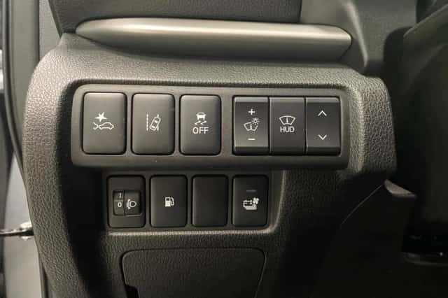 Mitsubishi Eclipse Cross (2023) thumbnail 13