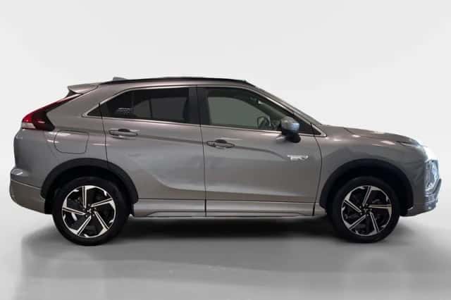 Mitsubishi Eclipse Cross (2023) thumbnail 4