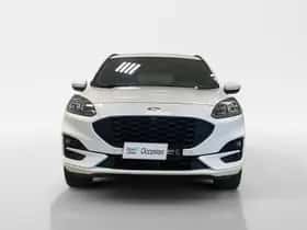 Ford Kuga (2023) thumbnail 2