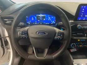 Ford Kuga (2023) thumbnail 12