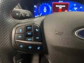 Ford Kuga (2023) thumbnail 13