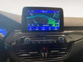 Ford Kuga (2023) thumbnail 16