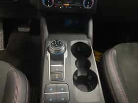 Ford Kuga (2023) thumbnail 19