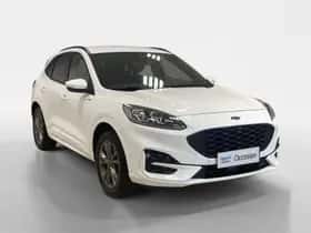 Ford Kuga (2023) thumbnail 3