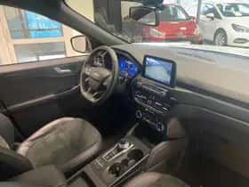Ford Kuga (2023) thumbnail 22