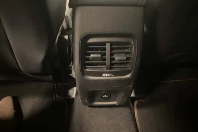 Ford Kuga (2023) thumbnail 24