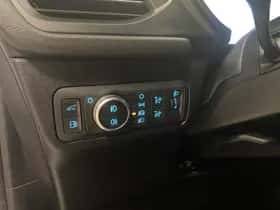 Ford Kuga (2023) thumbnail 27