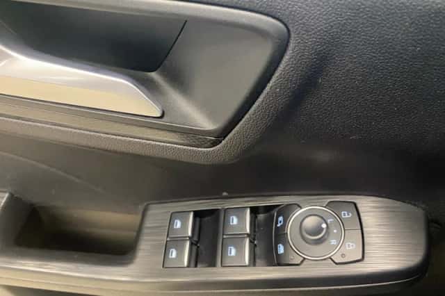 Ford Kuga (2023) thumbnail 28