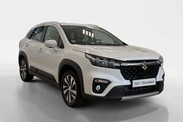 Suzuki S-Cross (2024) thumbnail 3