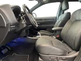 Mitsubishi Outlander (2020) thumbnail 20