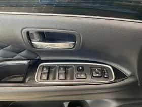 Mitsubishi Outlander (2020) thumbnail 28