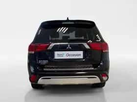 Mitsubishi Outlander (2020) thumbnail 4