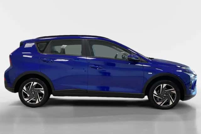 Hyundai Bayon (2022) thumbnail 4