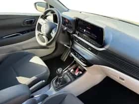 Hyundai Bayon (2025) thumbnail 3