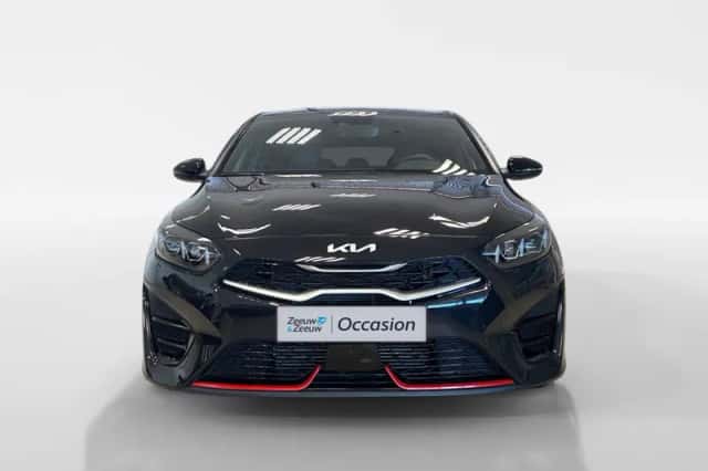 Kia Proceed (2024) thumbnail 2