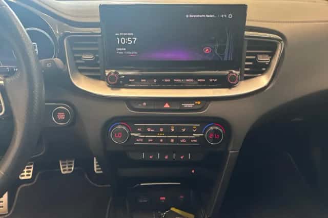 Kia Proceed (2024) thumbnail 17