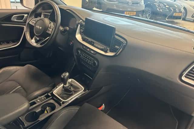Kia Proceed (2024) thumbnail 27