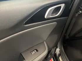 Kia Proceed (2024) thumbnail 30