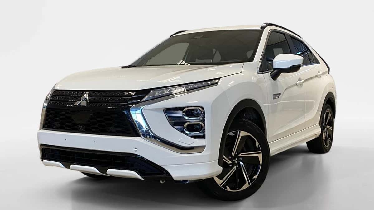 Mitsubishi Eclipse Cross (2022) — foto 1