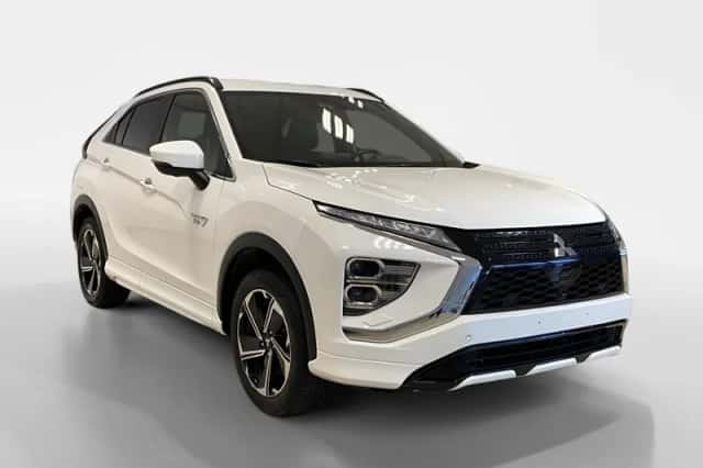 Mitsubishi Eclipse Cross (2022) thumbnail 3