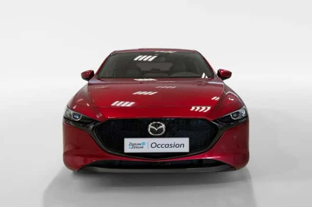 Mazda 3 (2019) thumbnail 2