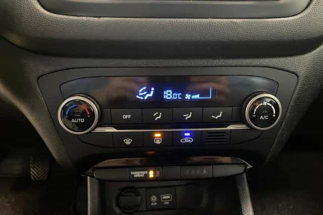 Hyundai i20 (2018) thumbnail 19