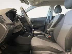 Hyundai i20 (2018) thumbnail 22
