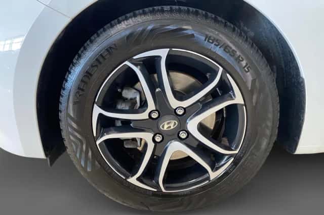 Hyundai i20 (2018) thumbnail 8
