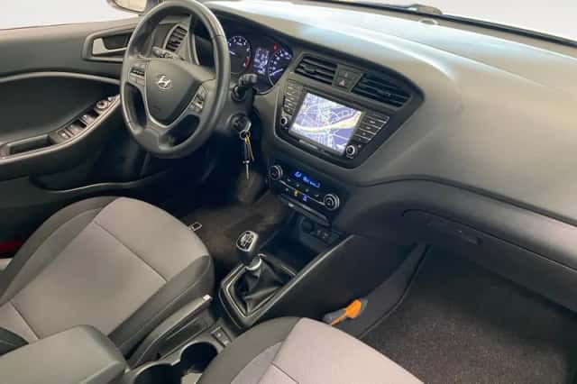 Hyundai i20 (2018) thumbnail 10