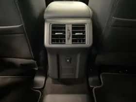 Mitsubishi Outlander (2019) thumbnail 19
