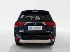 Mitsubishi Outlander (2019) thumbnail 5