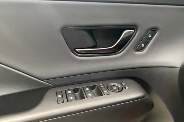 Hyundai Kona (2026) thumbnail 14