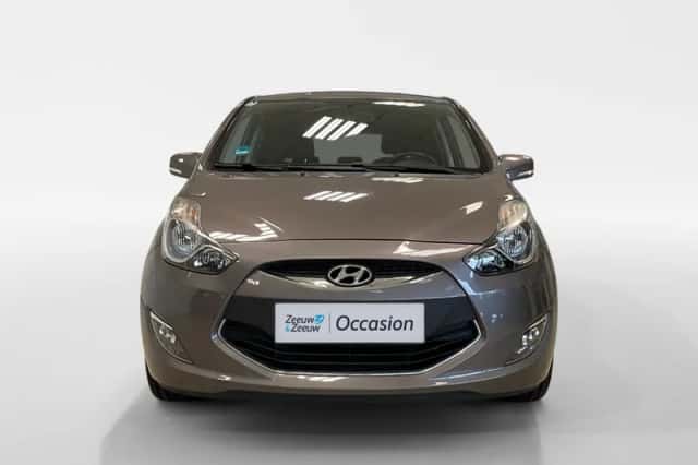 Hyundai ix20 (2015) thumbnail 2
