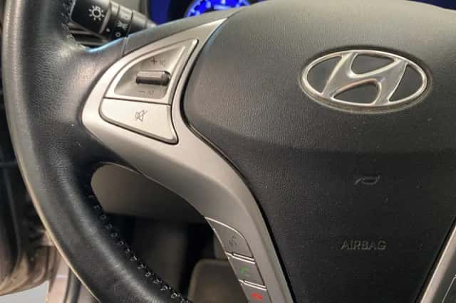 Hyundai ix20 (2015) thumbnail 12