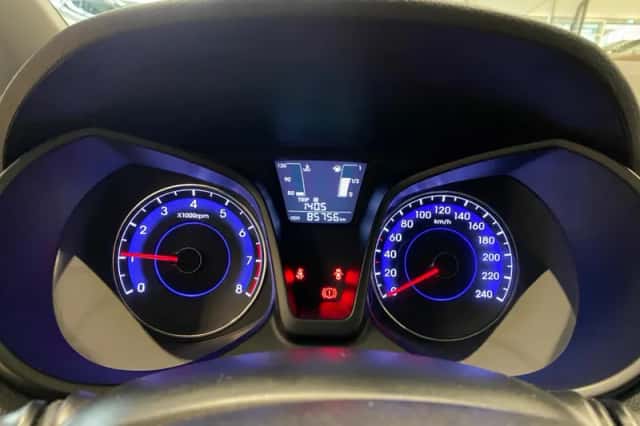 Hyundai ix20 (2015) thumbnail 15