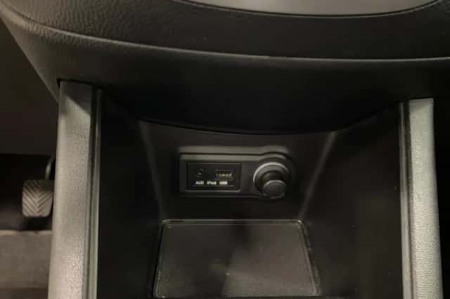 Hyundai ix20 (2015) thumbnail 19