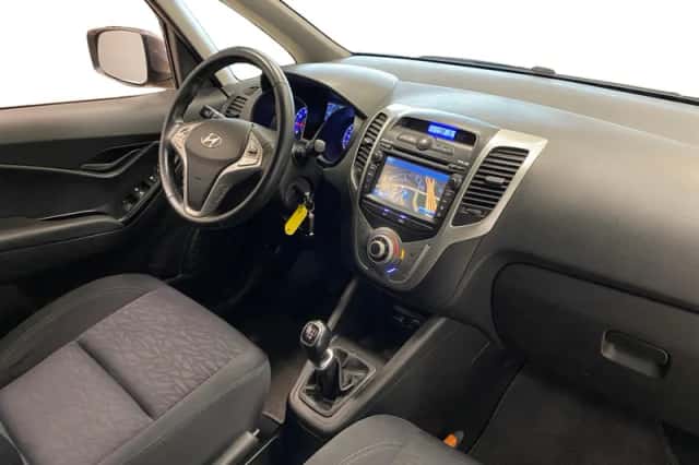 Hyundai ix20 (2015) thumbnail 24