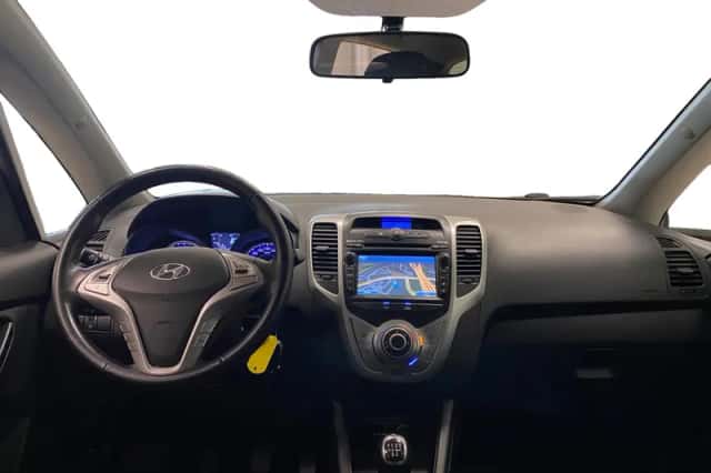 Hyundai ix20 (2015) thumbnail 25