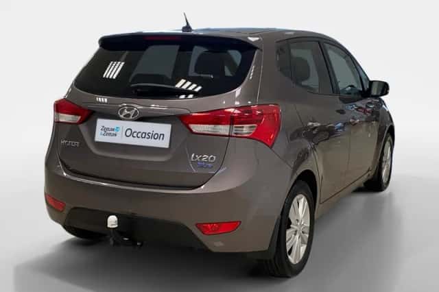 Hyundai ix20 (2015) thumbnail 5
