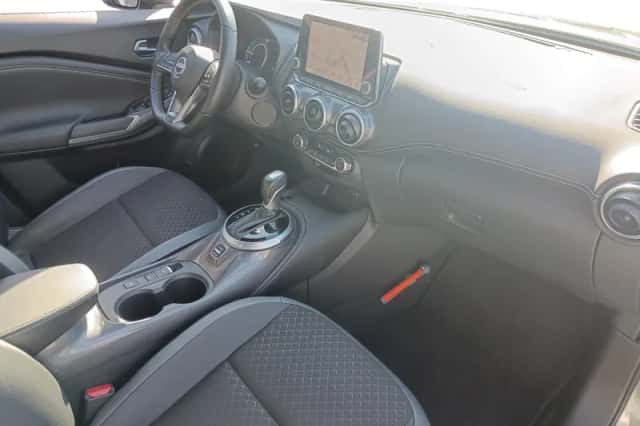 Nissan Juke (2024) thumbnail 24