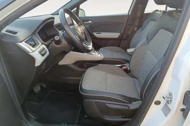 Renault Captur (2021) thumbnail 14
