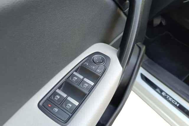 Renault Captur (2021) thumbnail 15