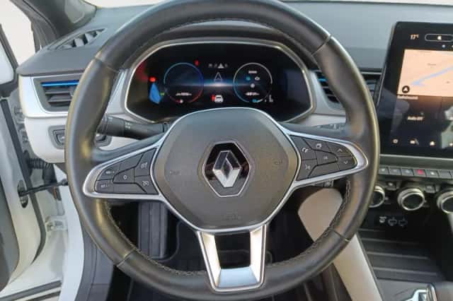 Renault Captur (2021) thumbnail 18