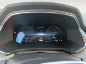 Renault Captur (2021) thumbnail 21