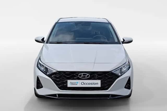 Hyundai i20 (2022) thumbnail 2