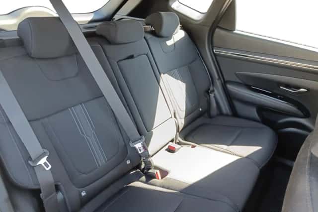 Hyundai Tucson (2021) thumbnail 25