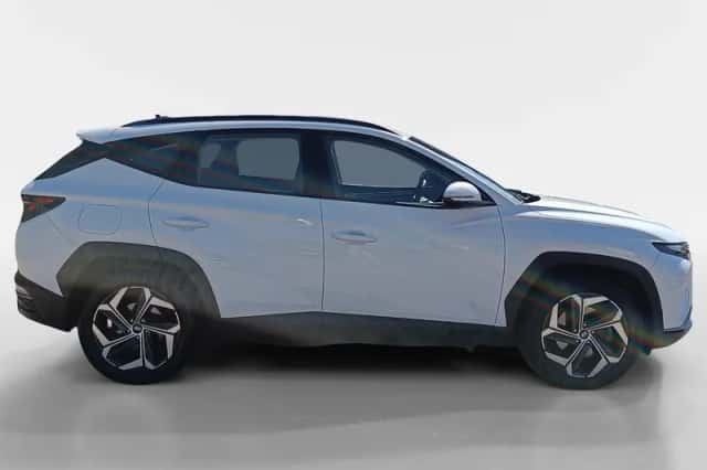 Hyundai Tucson (2021) thumbnail 4